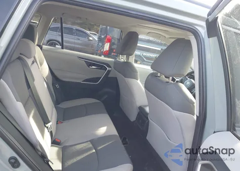 2021 Toyota Rav4 Hybrid Xle z USA, uszkodzony, nr VIN 4T3RWRFV8MU029972